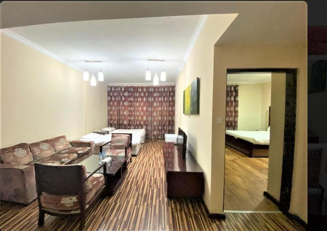 Grand Pj Hotel Рас ал Хайм Екстериор снимка
