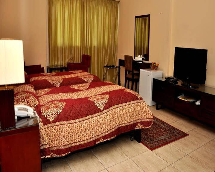 Grand Pj Hotel Рас ал Хайм Екстериор снимка