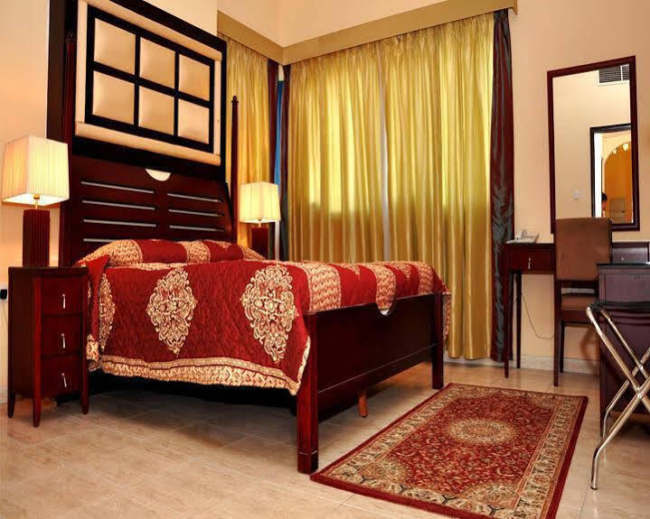 Grand Pj Hotel Рас ал Хайм Екстериор снимка