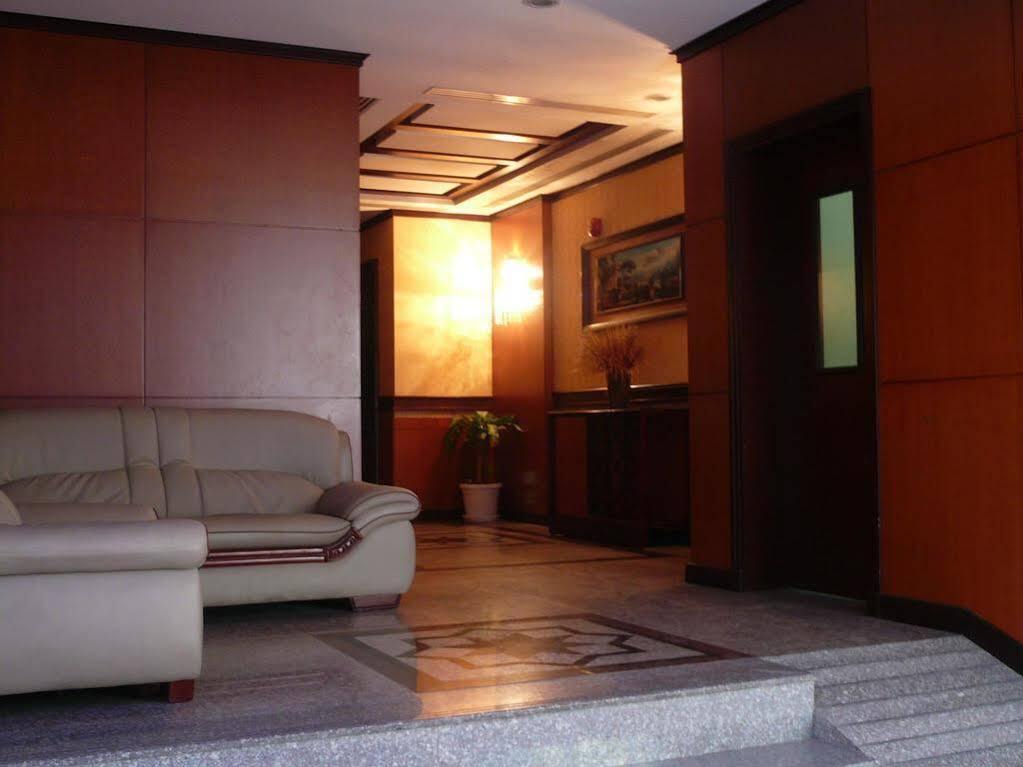 Grand Pj Hotel Рас ал Хайм Екстериор снимка